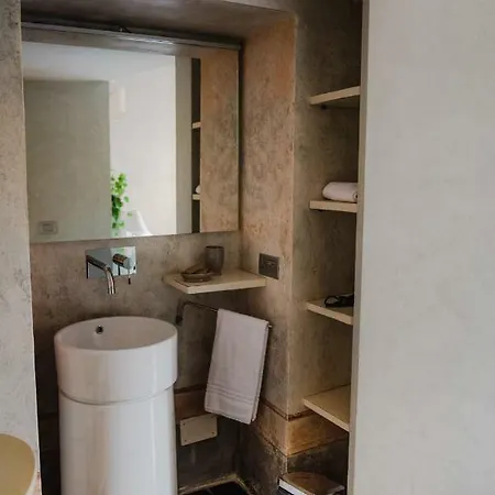 Regina Teodolinda Laglio