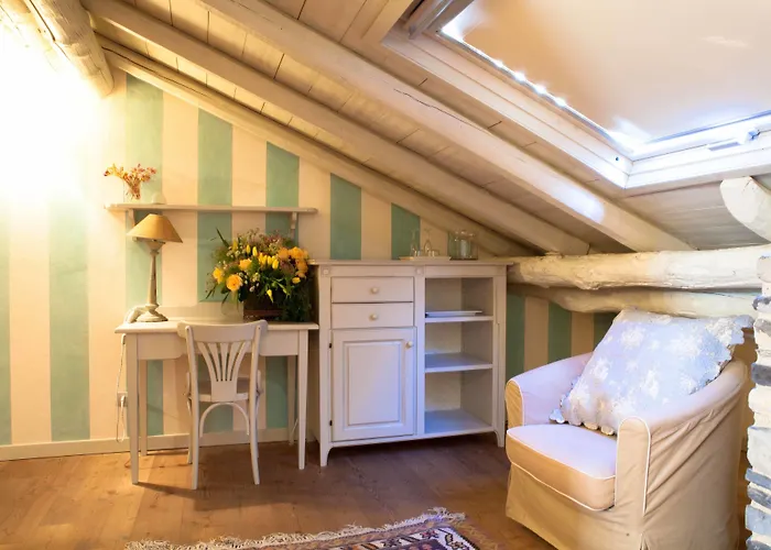 Regina Teodolinda Bed & Breakfast Laglio