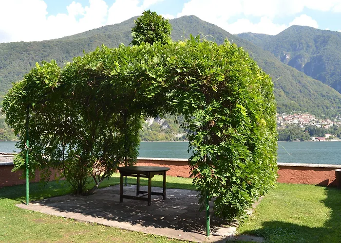 Regina Teodolinda 4* Laglio