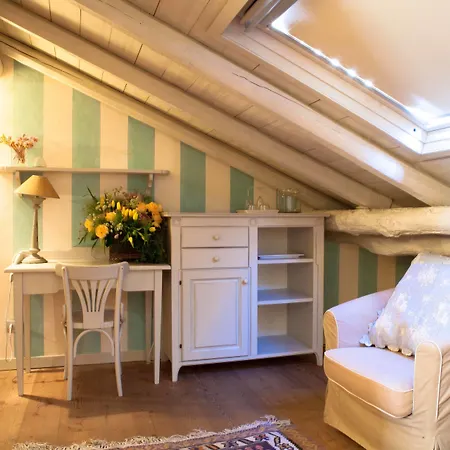 Regina Teodolinda Bed and Breakfast Laglio