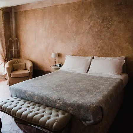 Regina Teodolinda Bed and Breakfast