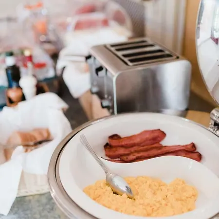 فندق مبيت وإفطار Regina Teodolinda لاليو